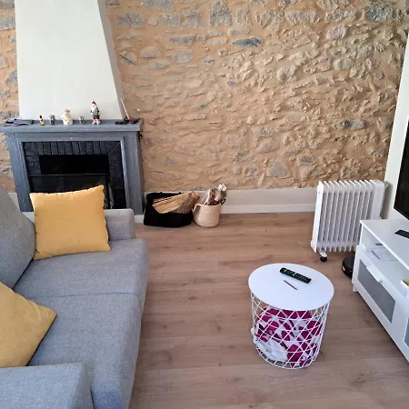 Petit Bruixo Apartment *